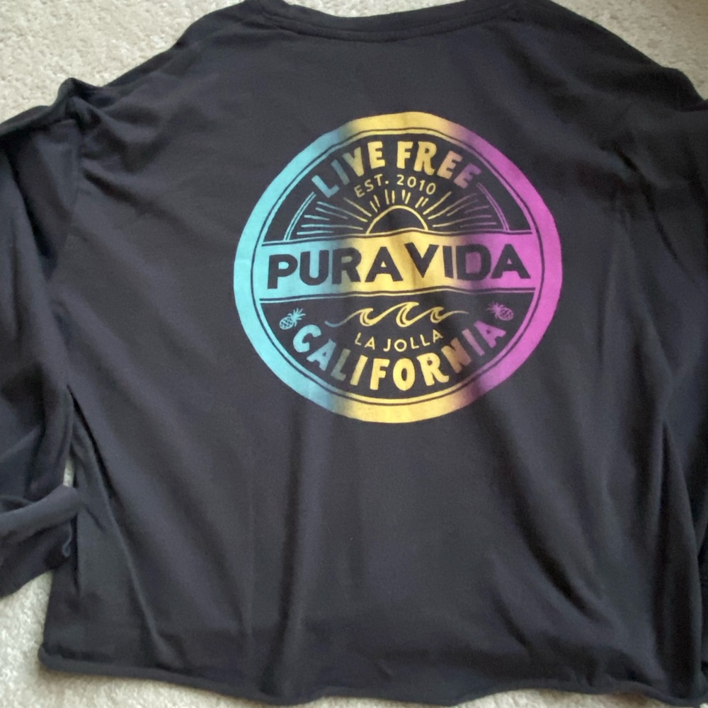 Pura Vida long sleeve